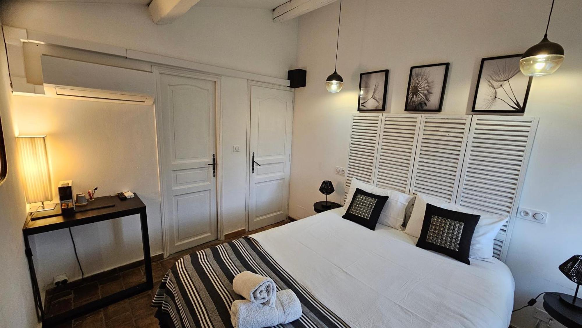 Mas Au Coeur De La Provence & Spa 생카나 외부 사진