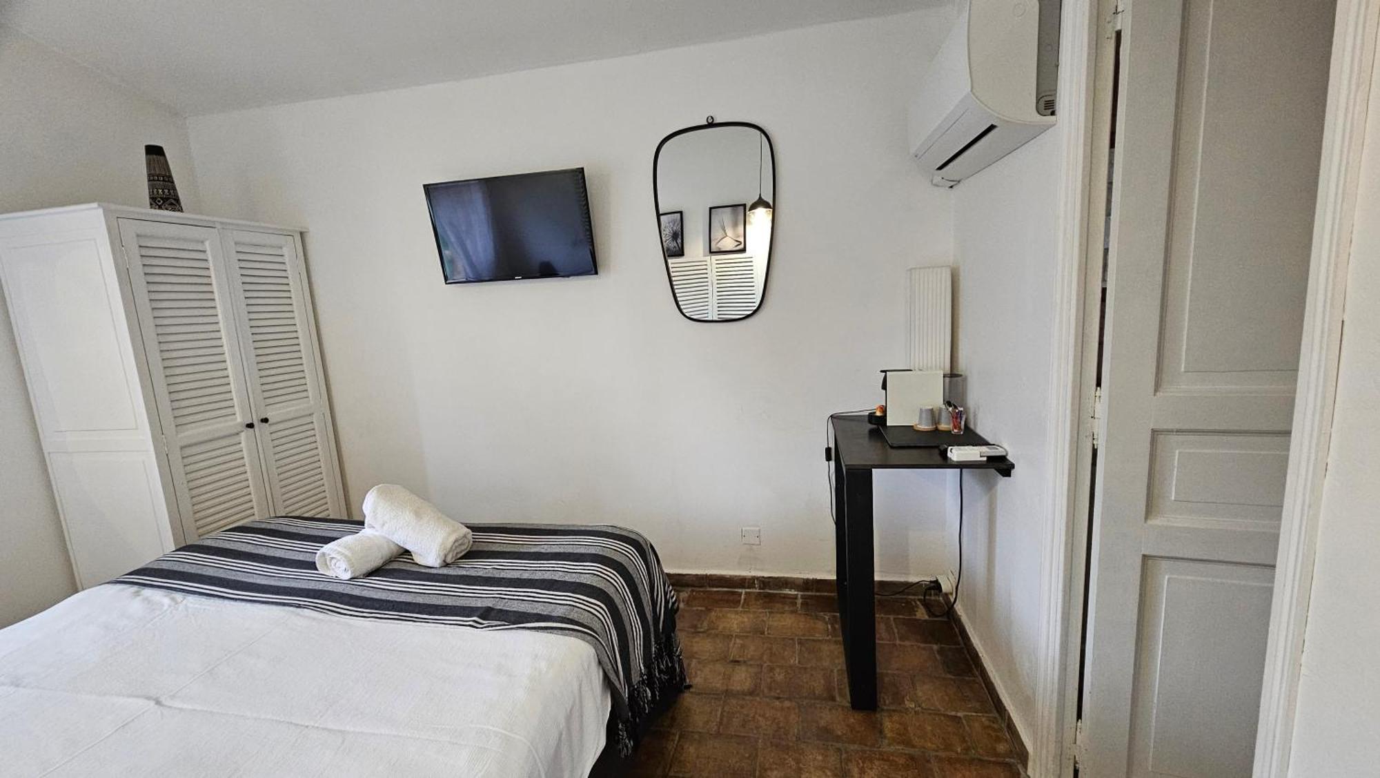 Mas Au Coeur De La Provence & Spa 생카나 외부 사진